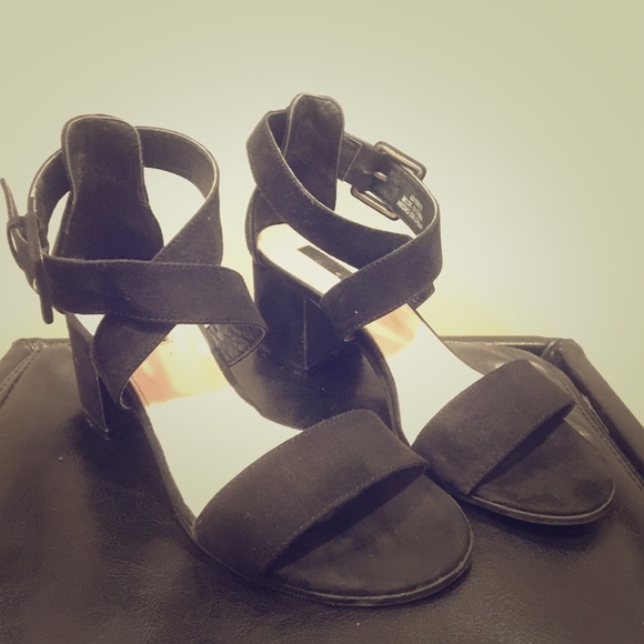Forever 21 Black Sandals!