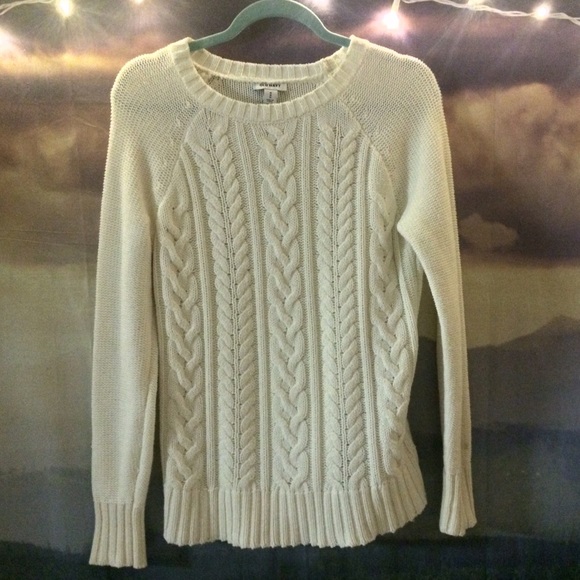 Cozy cable-knit sweater from Old Navy