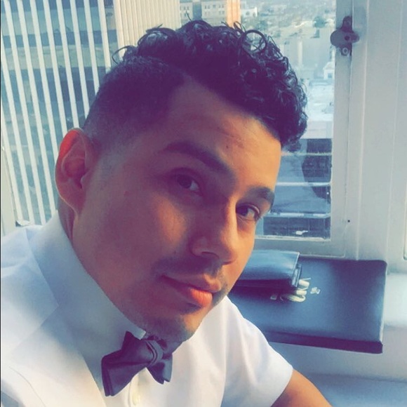 Meet your Posher, Ricardo - Picture 1 of 1