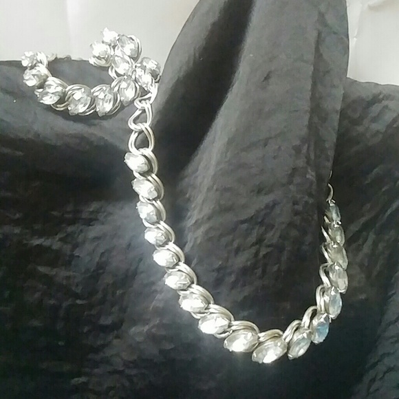 Authentic vintage necklace bracelet earrings set