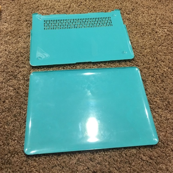 13 inch light blue MacBook Air cover - Picture 4 of 4