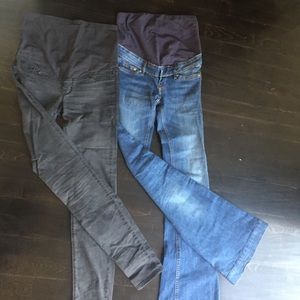 **SOLD** Lot. 2 pair of maternity jeans H&M sz US4