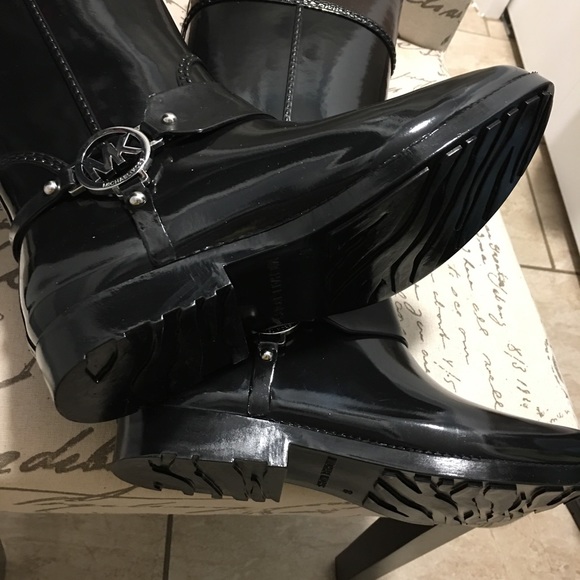 Michael Kors weather and riding boots New/Ono - Picture 2 of 3