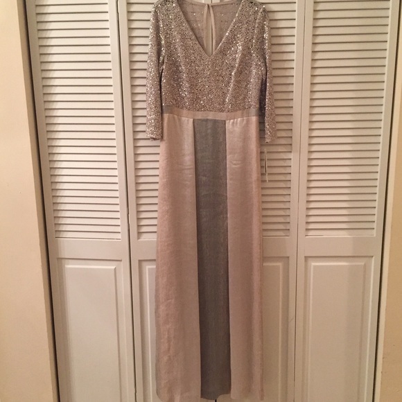 Kay Unger night gown - Picture 2 of 4