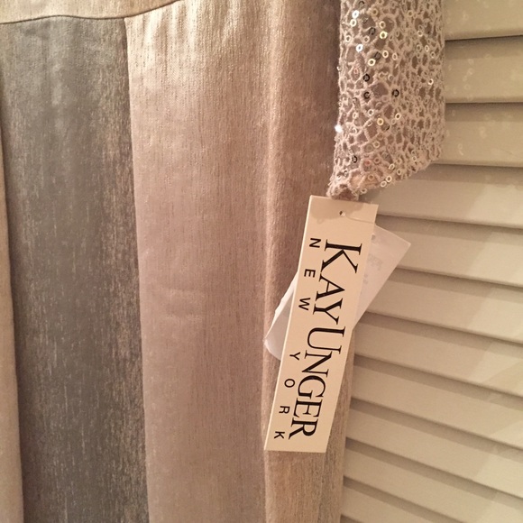 Kay Unger night gown - Picture 4 of 4