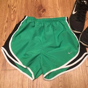 Green Nike shorts size small
