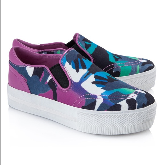 Ash shoes in size 6.5/7