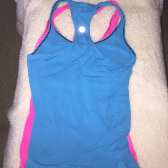 Lululemon tanks