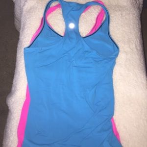 Lululemon tanks
