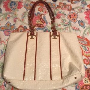white tory burch purse