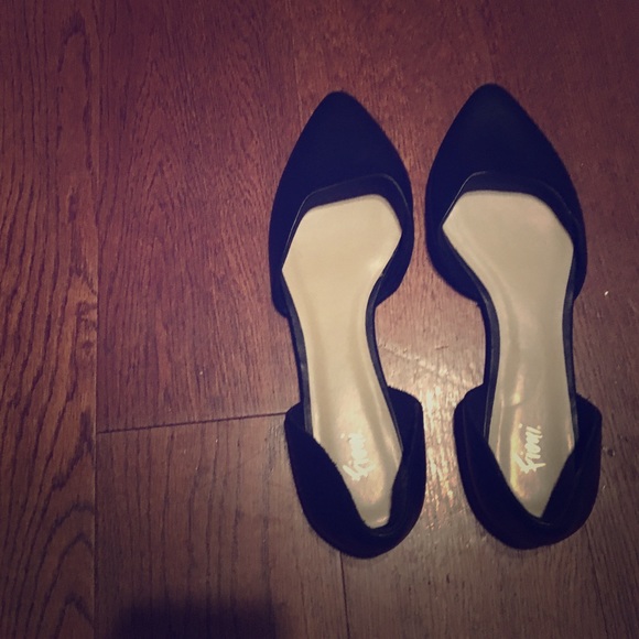 Flats - Picture 1 of 1