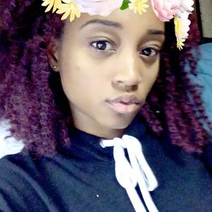 Meet your Posher, Alysse