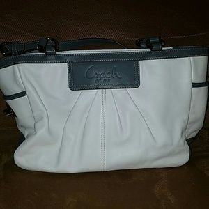 LAST CHANCE Coach white and grey satchel purse