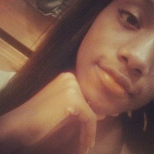 Meet your Posher, Shakiera