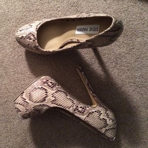 Steve Madden snakeskin heels