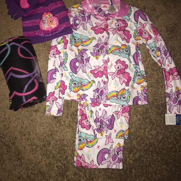 Girls pajama set