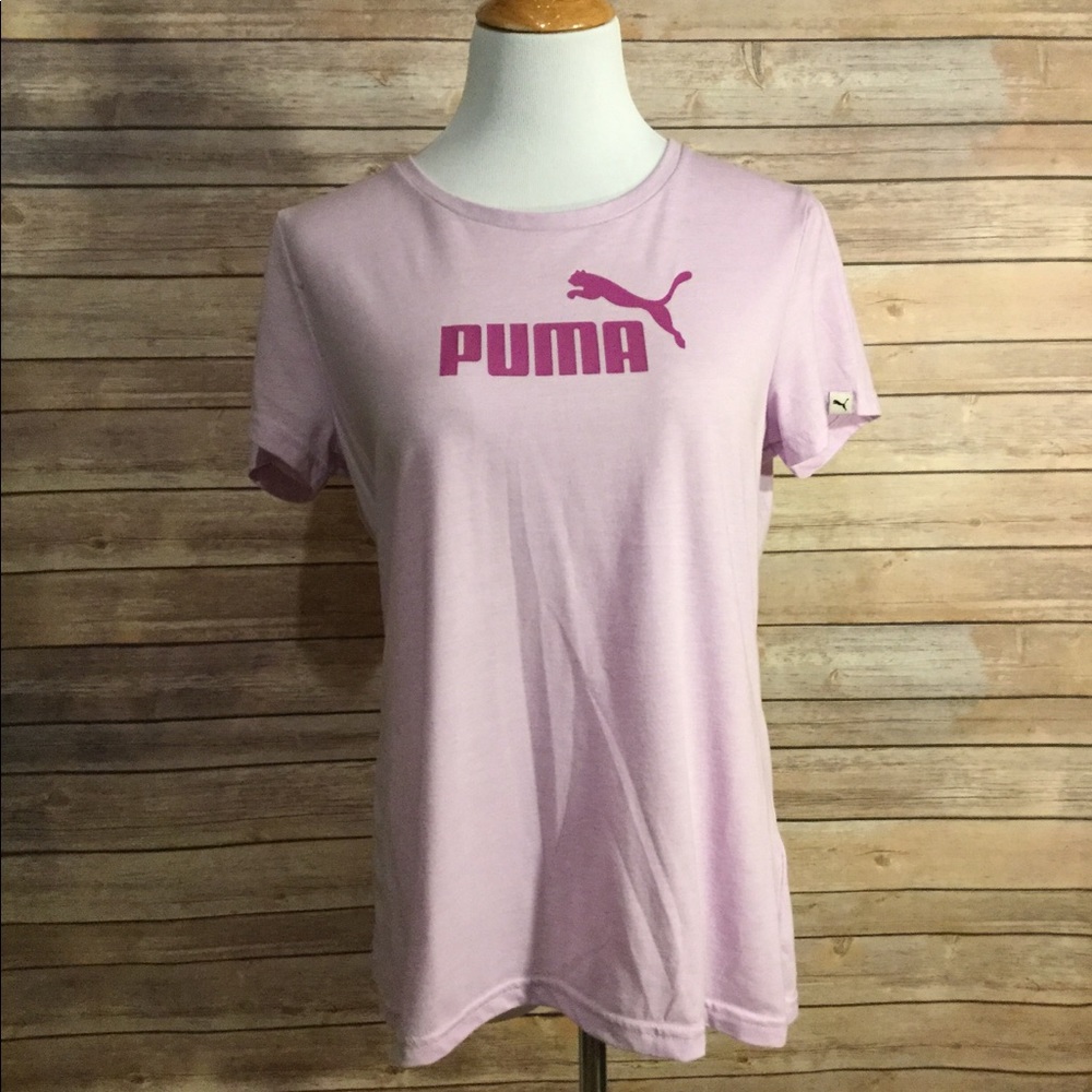 💕NWOT. Puma tee