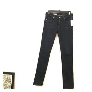 NWT! AG Stevie Slim Straight Jeans (26R)