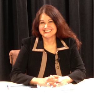 Meet your Posher, Suzanne