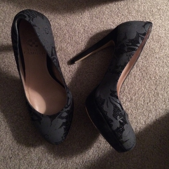 Vince Camuto purple and black heels
