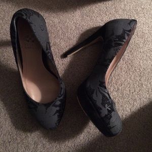 Vince Camuto purple and black heels