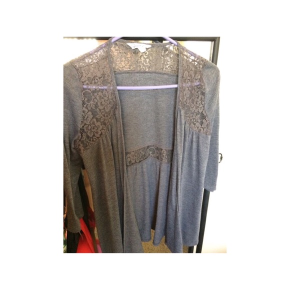 Grey w/ lace cover up - Picture 1 of 1