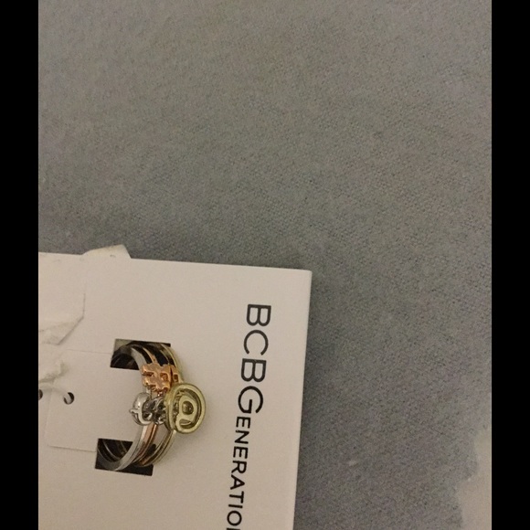 BCBG ring set - Picture 4 of 4