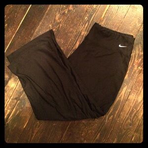 L Nike workout pants