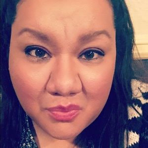 Meet your Posher, Andrea