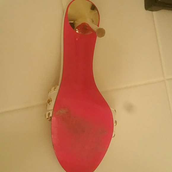Shoes - Picture 3 of 3