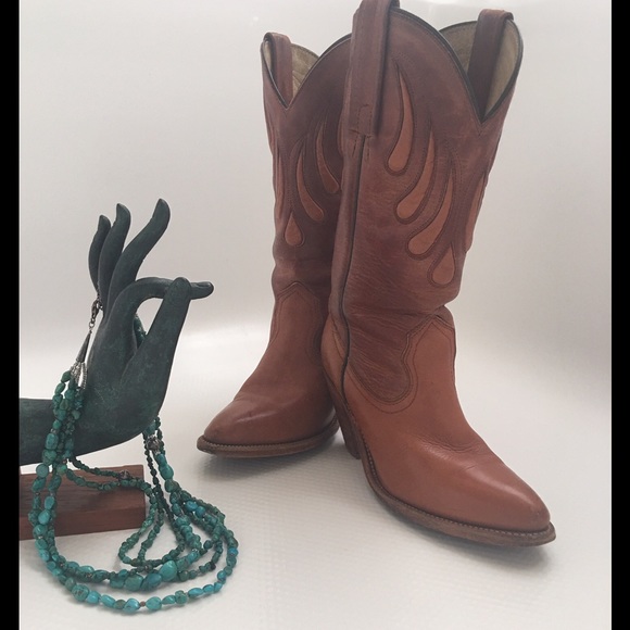 Vintage FRYE 7075 Women 7 B Classic Cowboy BOOTS