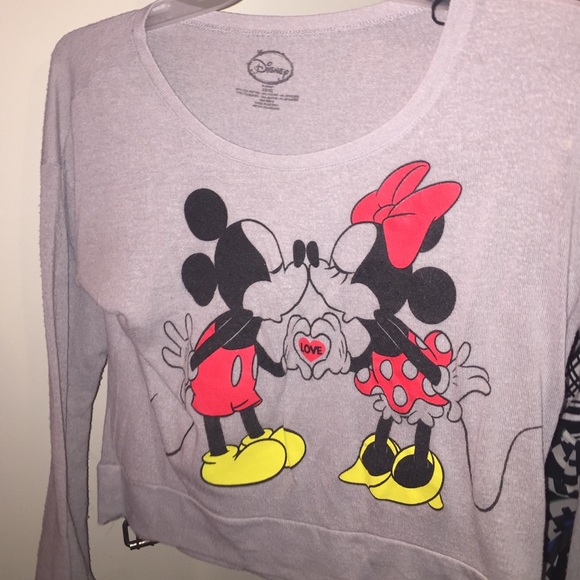 Mickey Mouse Sweatshirt 🐭💛