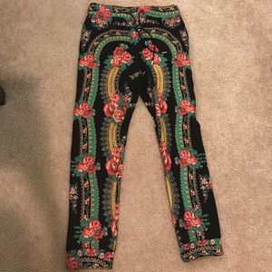 🔥Women's hoodie jacket with zip and psnts🔥