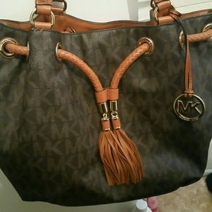 Michael Kors Tote