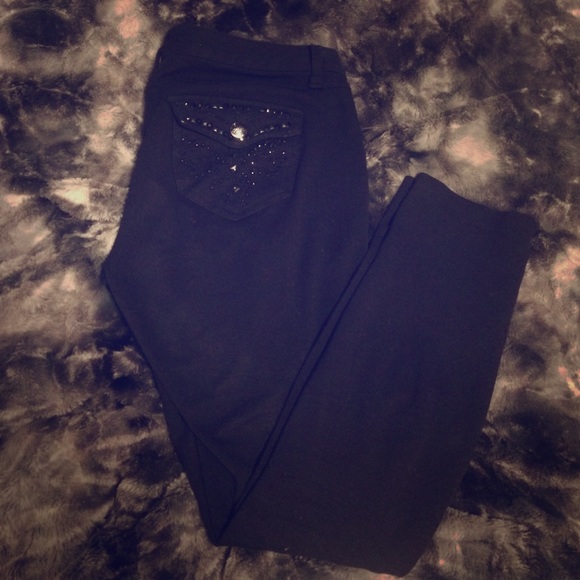 Black stretchy jeans