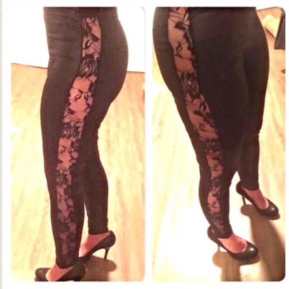Black Leggings/Side Lace/Rose sheer decor FIRM - Picture 2 of 3