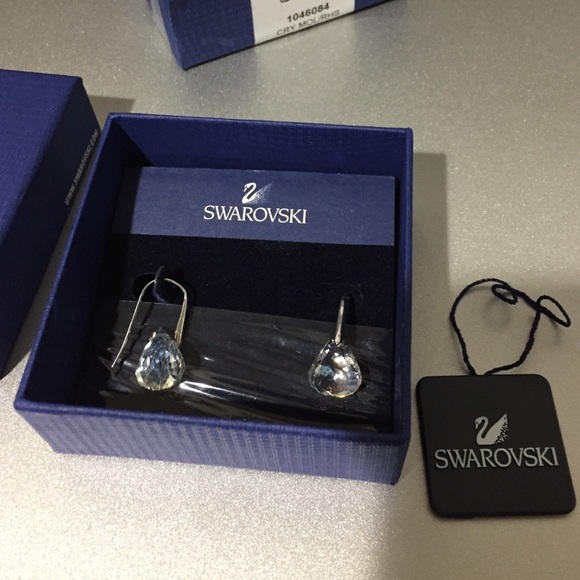 Swarovski silver crystal teardrop earrings (new)