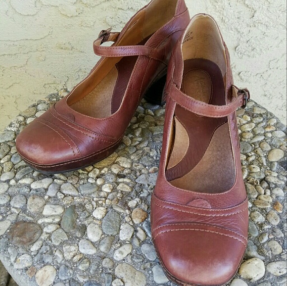 24% off Clark's Artisan Collection Shoes - *SALE* Clarks 'Divine' Leather Mary Janes from â® 