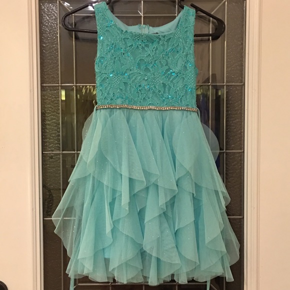 Sleeveless Turquoise Dress with Jewell Accents
