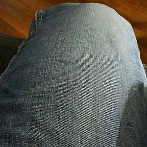 Meet your Posher, Tera