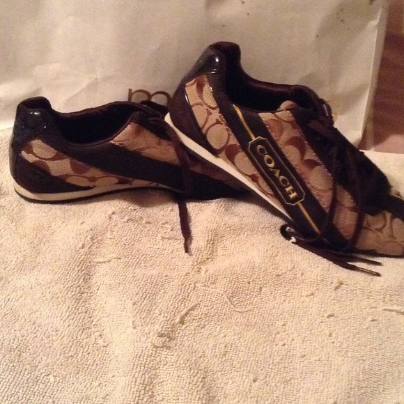 Coach tennis shoes