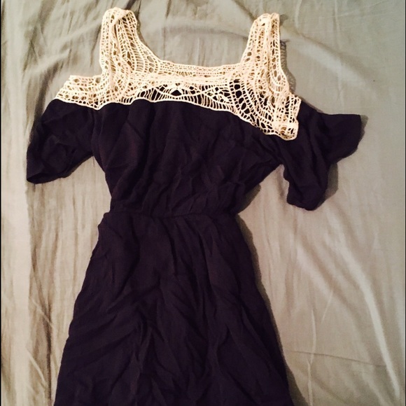 Super cute dress 👗💙💚