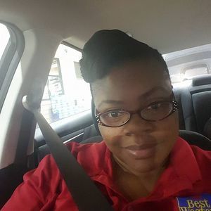 Meet your Posher, Samantha