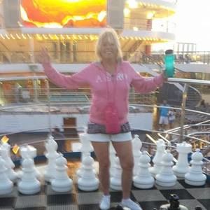 Meet your Posher, Cindy