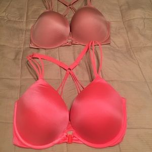 2 VS bras 34DDD Almost NEW!!!!
