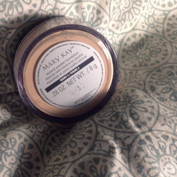 Mary Kay Loose Powder