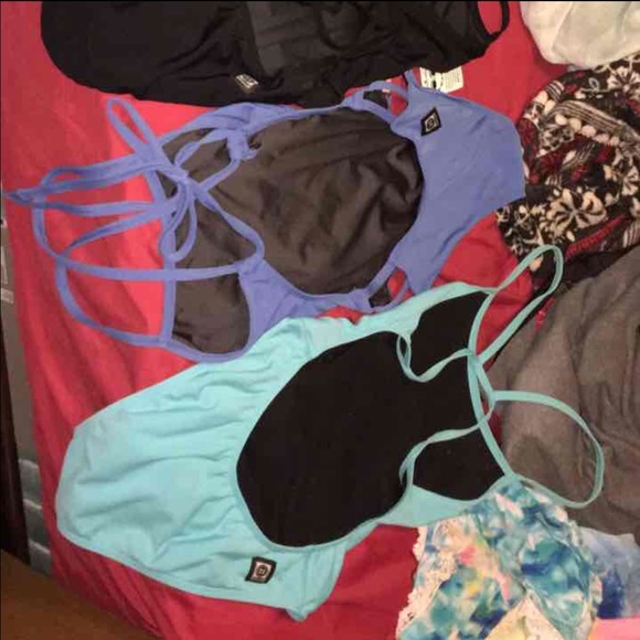 Jolyns I'm selling - Picture 2 of 4