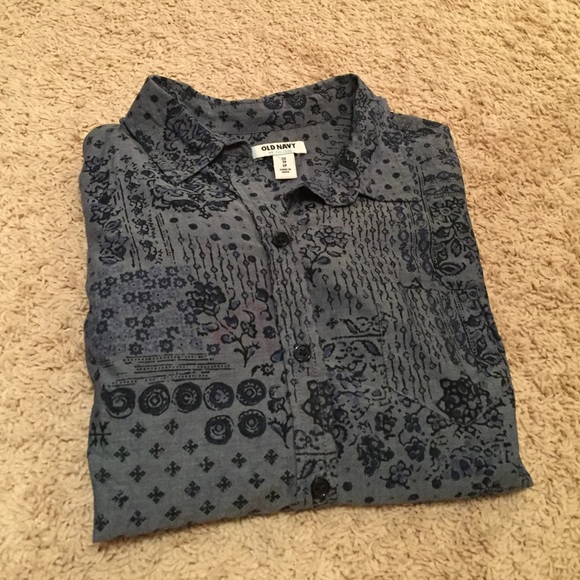 Shirt - Picture 2 of 2