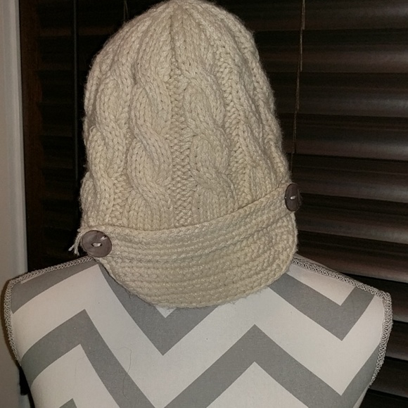 Woven winter hat