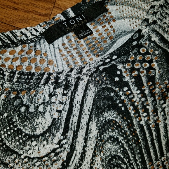 Summer Pullover Top - Picture 2 of 3